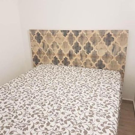 Sebastian Elcano, Apartamento Para 2 Con Terraza, Metro Embajadores Madrid Eksteriør bilde