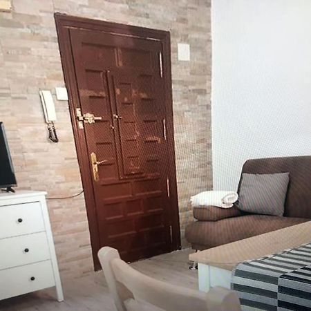 Sebastian Elcano, Apartamento Para 2 Con Terraza, Metro Embajadores Madrid Eksteriør bilde